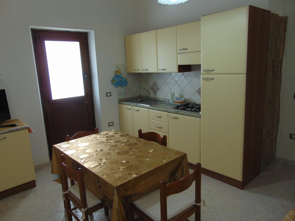 Appartamenti Budoni Bagian luar foto